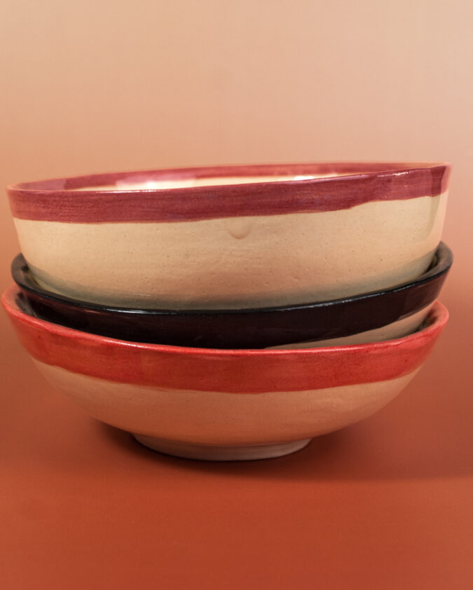 kompozycja z misek ceramicznych
